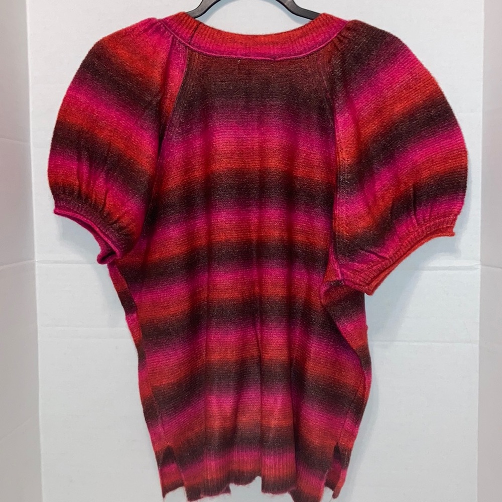 Top - Picture 6 of 11